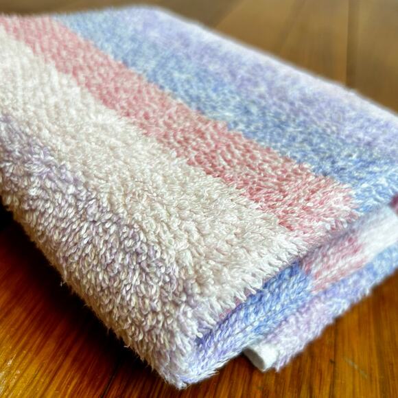 Vintage Fieldcrest Hand Towel - Pastel Striped Cotton Blend, Made in USA - Picture 3 of 10